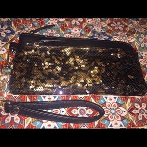 Steve Madden’s Black & Gold Sequined Wallet